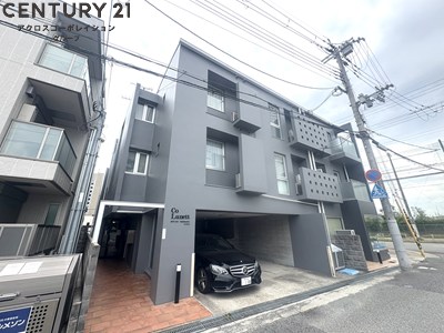 建物外観　敷地内駐車場あり！