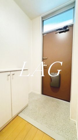 玄関　玄関です。