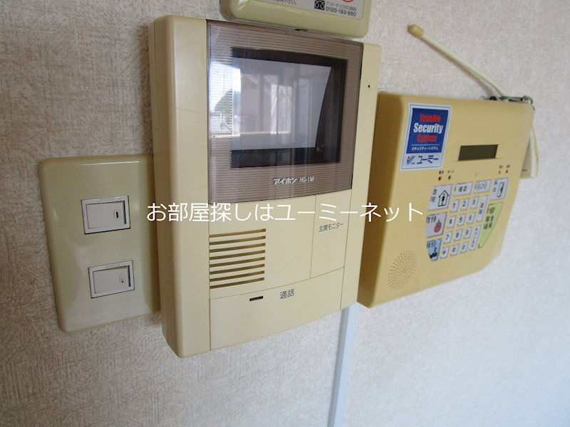 セキュリティ　※102号室の写真です。現況と相違がある場合は、現況優先。