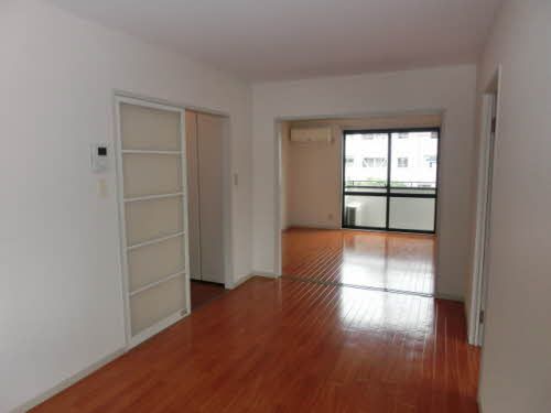 居室・リビング　Ｄ→洋室