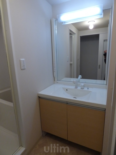 洗面設備　※他のお部屋です、ご参考までに