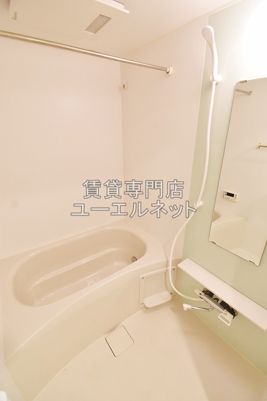 バス・シャワールーム　浴室