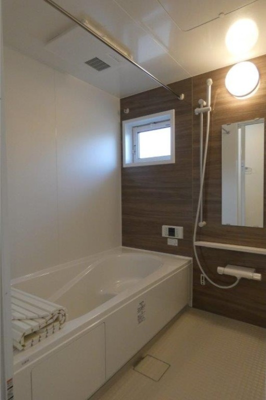 バス・シャワールーム　図面と現状に相違がある場合には現状を優先