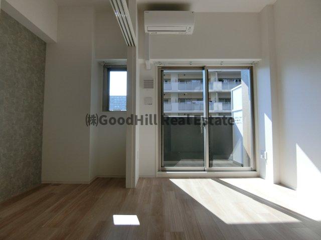 居室・リビング　セレニテ新大阪ミラク壱番館