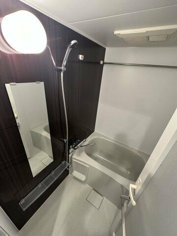 バス・シャワールーム　?