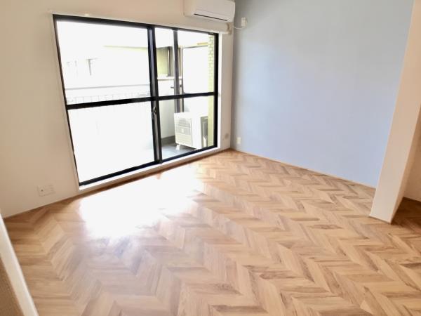 居室・リビング　使いやすい居間です