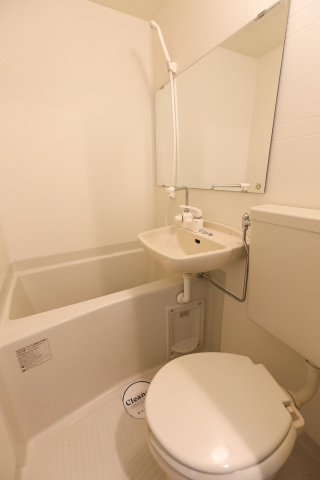 バス・シャワールーム　別タイプ参考写真