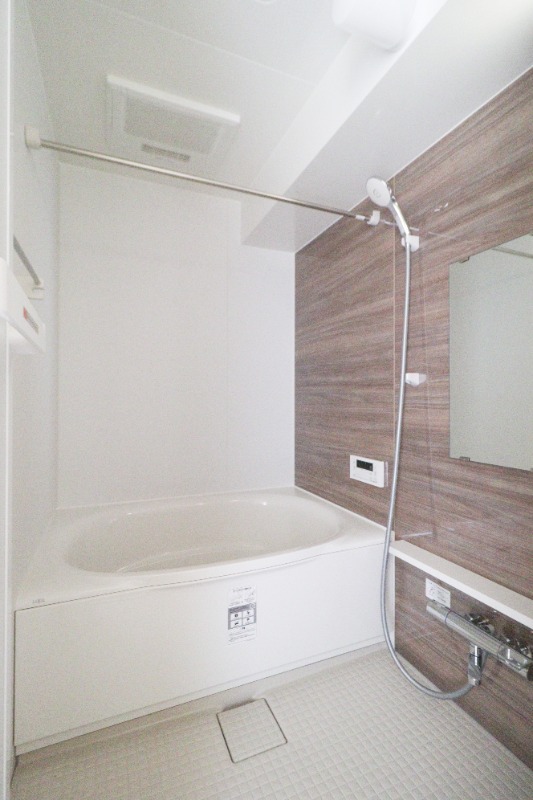 バス・シャワールーム　図面と現状に相違がある場合には現状を優先