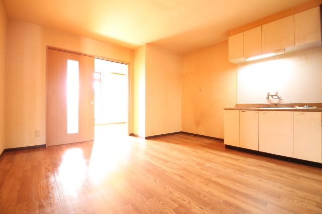 居室・リビング　※別室の参考写真の為、現況優先です。