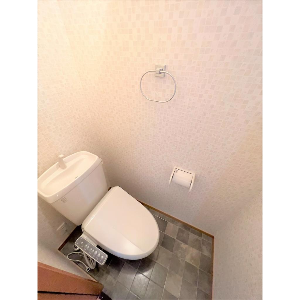 トイレ　トイレもきれいです