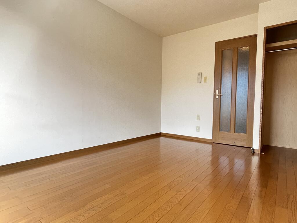 居室・リビング　※同タイプ同モデルの写真を使用