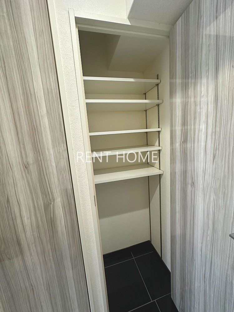 その他設備　シューズクローゼット