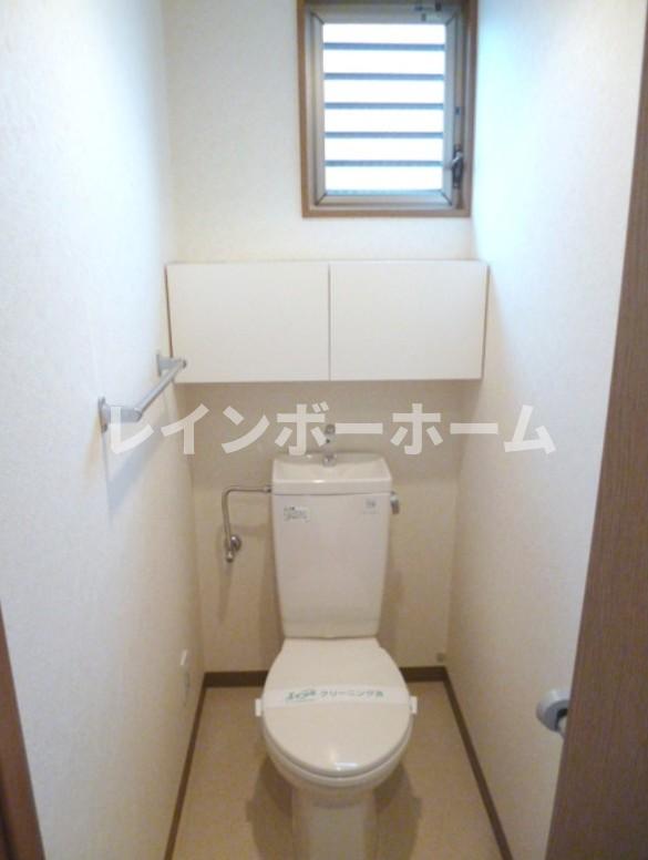 トイレ　清潔感のあるトイレです