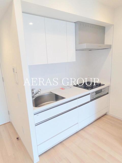 キッチン　同間取り別部屋