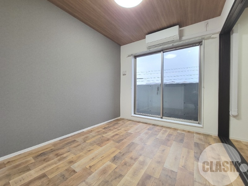 居室・リビング　明るいお部屋です♪