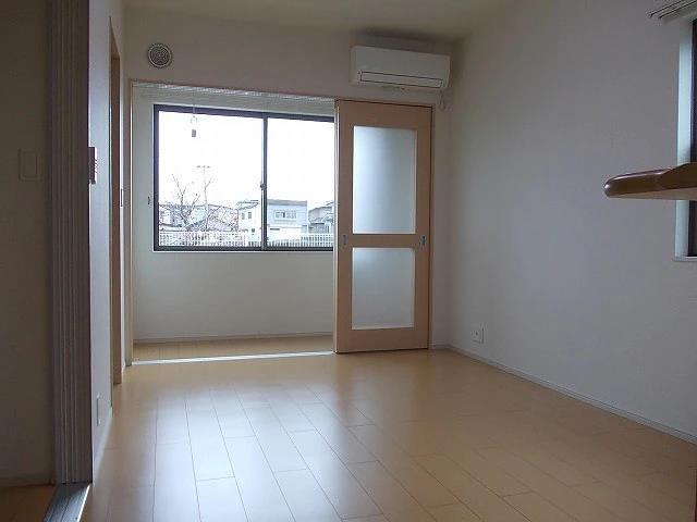 居室・リビング　リビング