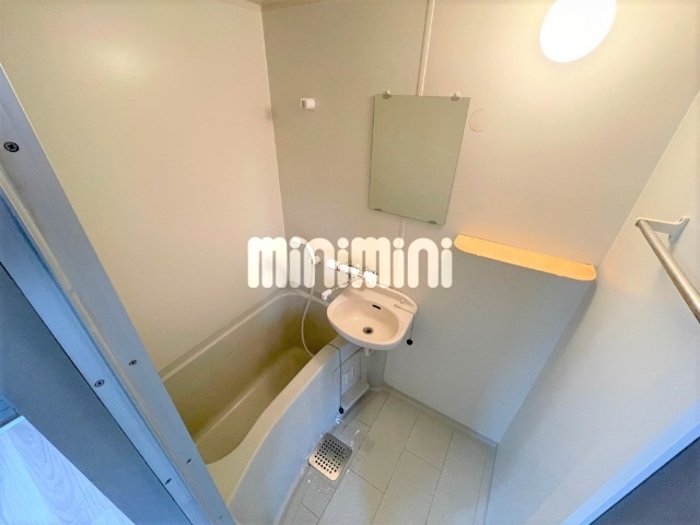 バス・シャワールーム　バスルーム