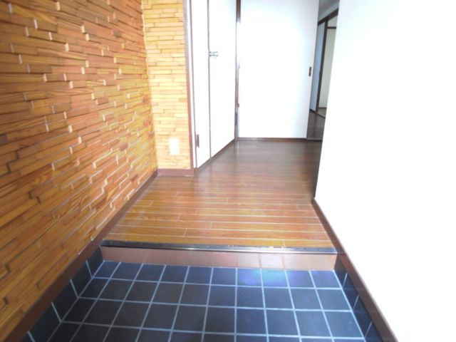 玄関　玄関です。