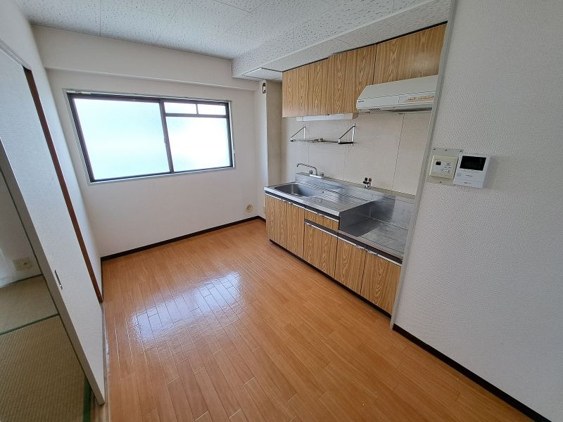 居室・リビング　システムキッチンになります♪