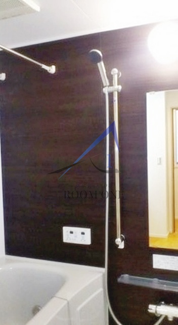 バス・シャワールーム　お風呂です。