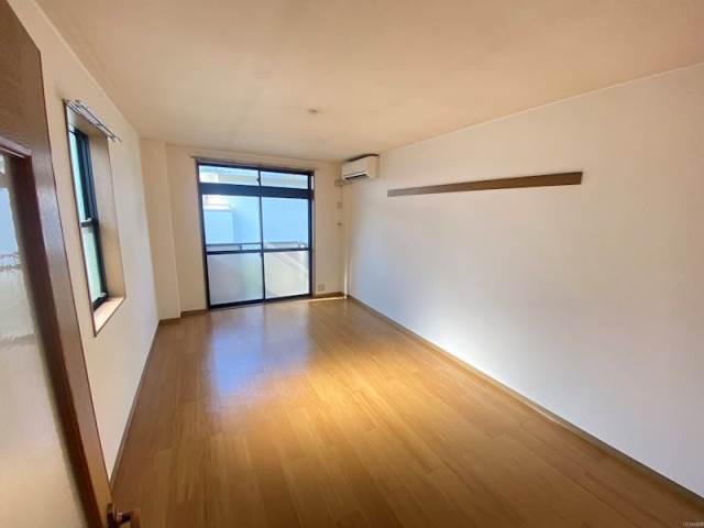 居室・リビング　別部屋