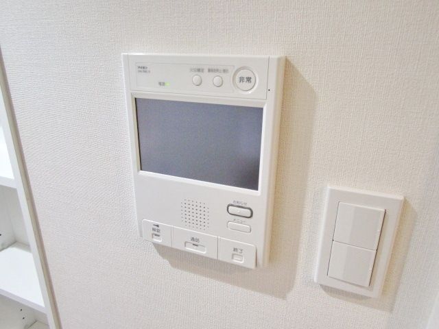 セキュリティ　★モニタ付きインターフォン★