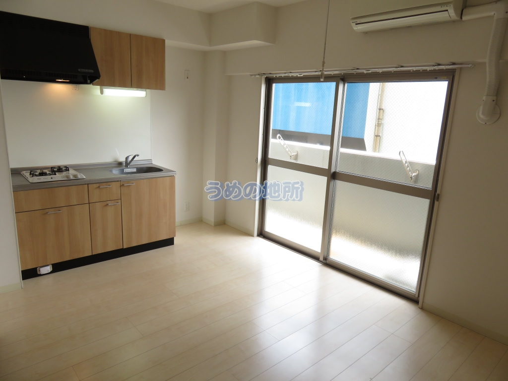 居室・リビング　リビング (2)