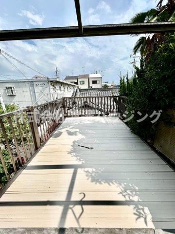 バルコニー　ルーフバルコニー