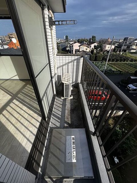 バルコニー　※写真は同タイプの別のお部屋になります。