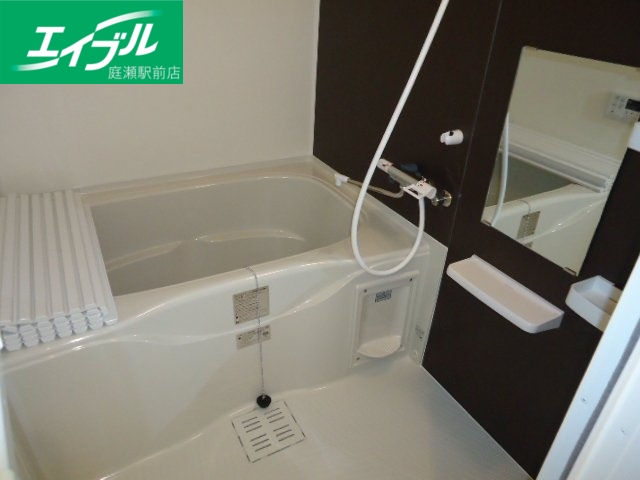 バス・シャワールーム　追炊き機能付バス