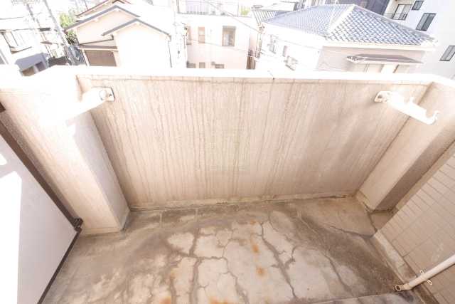 バルコニー　アートイン巣鴨のバルコニー