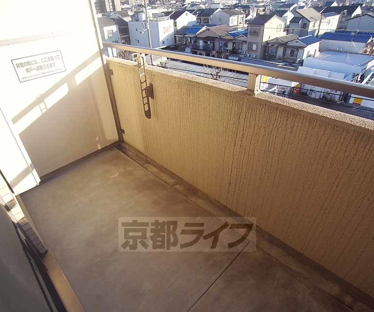 バルコニー　日当たりの良いです。