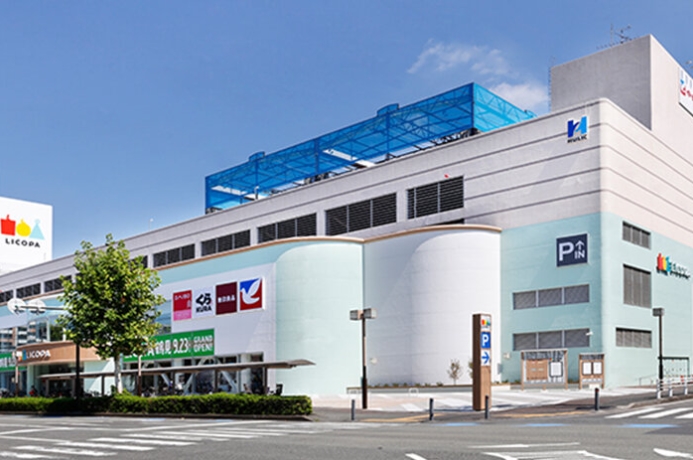 ショッピングセンター　LICOPA鶴見（ショッピングセンター）まで1130m