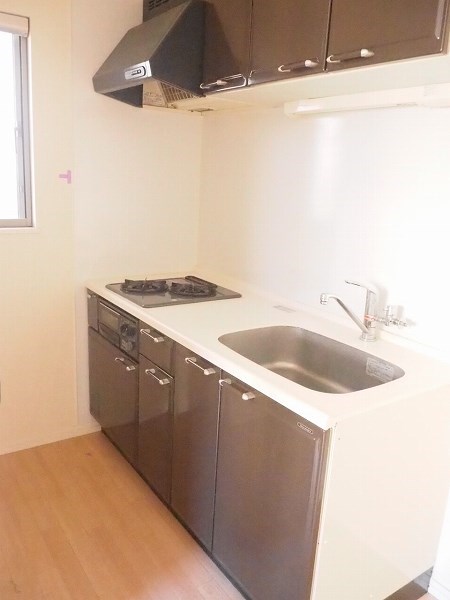 キッチン　2口ガスコンロのシステムキッチンです。