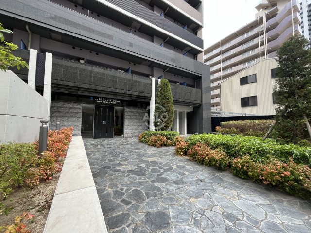 エントランス　S-RESIDENCE新大阪WEST　エントランス