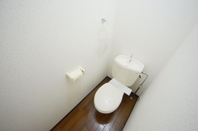 トイレ　★清潔感のあるトイレです★