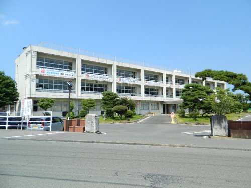 中学校　南相馬市立鹿島中学校（中学校）まで1513m