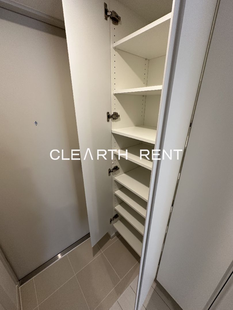 玄関　シューズボックス