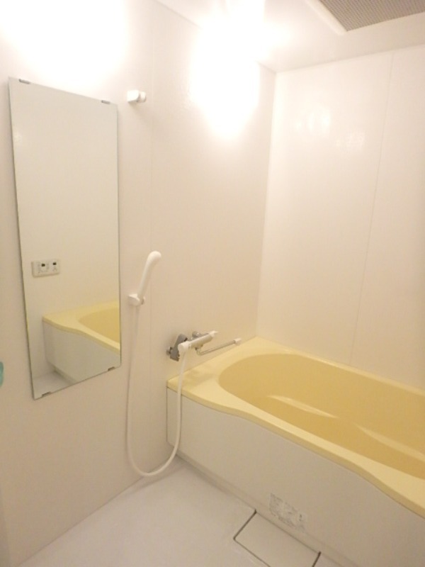 バス・シャワールーム　図面と現状に相違がある場合には現状を優先