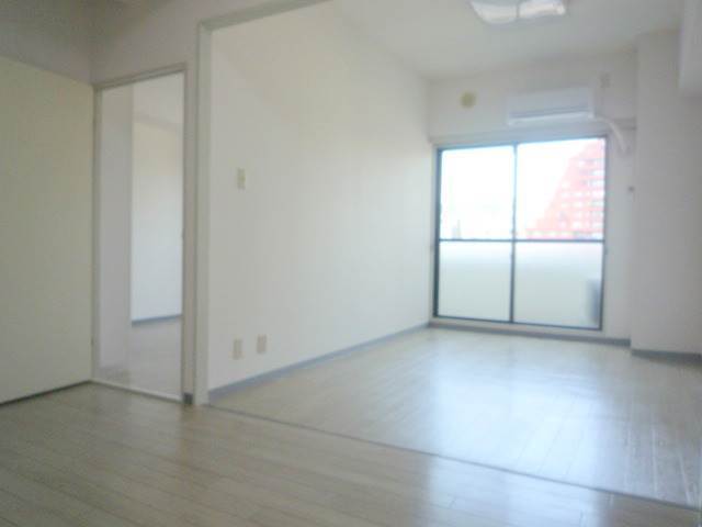 居室・リビング　居室