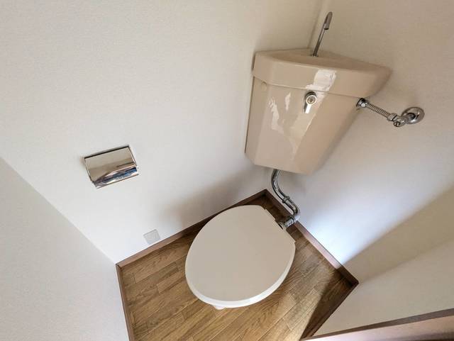 トイレ　トイレ