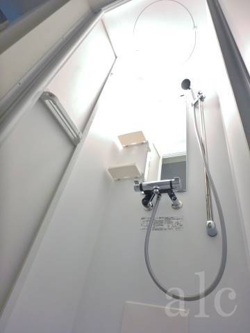 バス・シャワールーム　シャワールーム