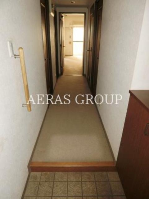 玄関　別部屋参考。