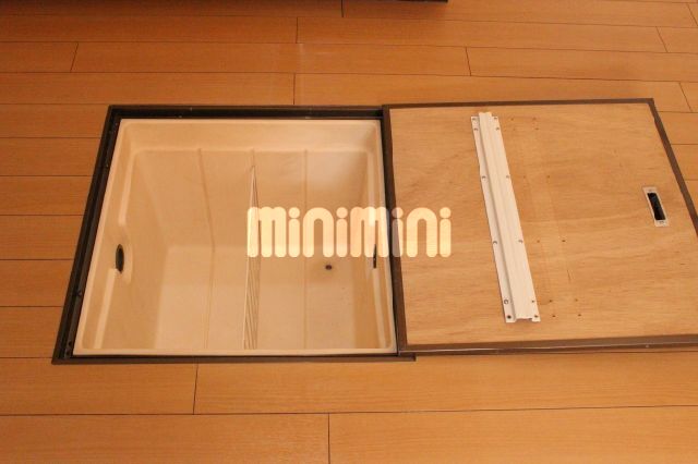 その他設備　床下収納