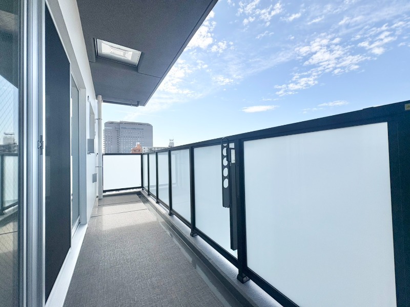 バルコニー　バルコニーです♪