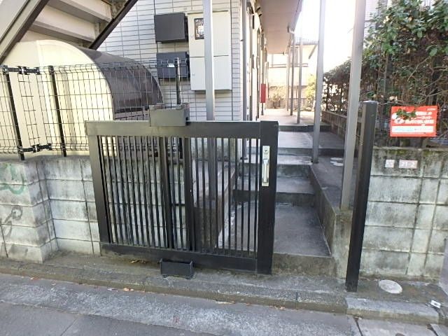 エントランス　エントランス