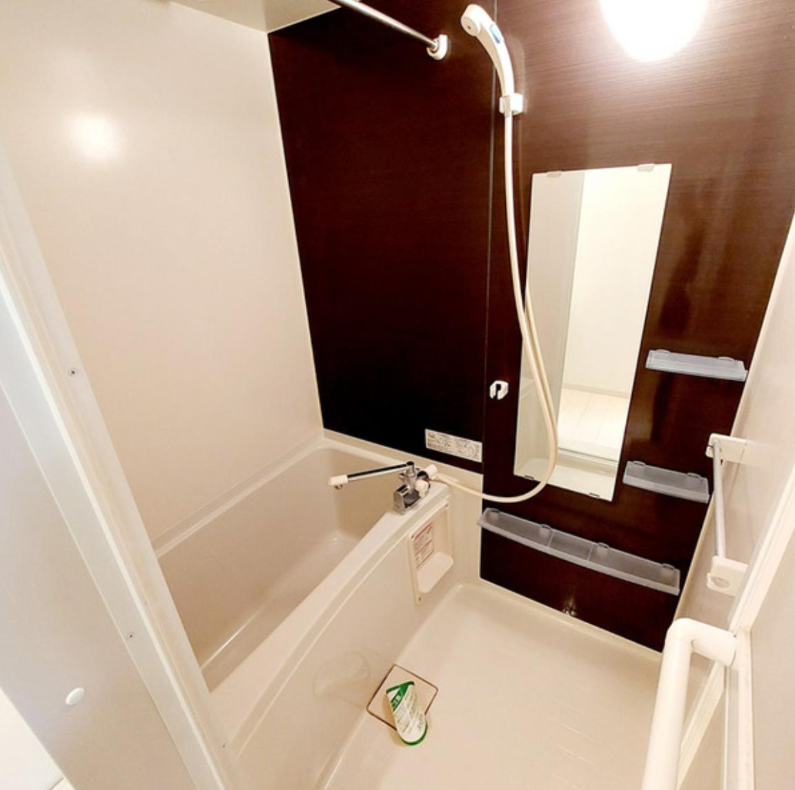 バス・シャワールーム　浴室