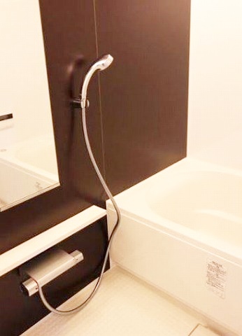 バス・シャワールーム　日々の疲れを癒すお風呂です♪
