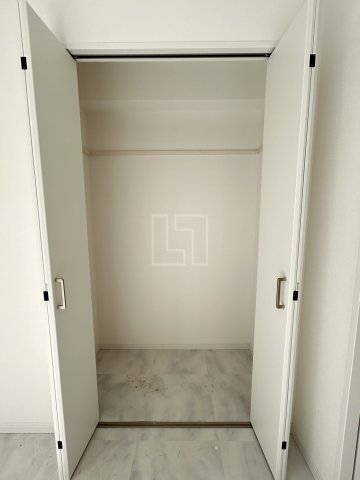 収納　アートレジデンス上町　クローゼット