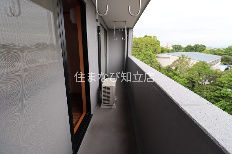 バルコニー　同型別部屋写真